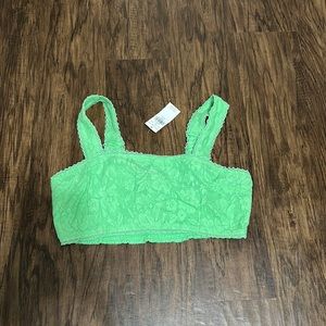 American Eagle Top. SIZE M